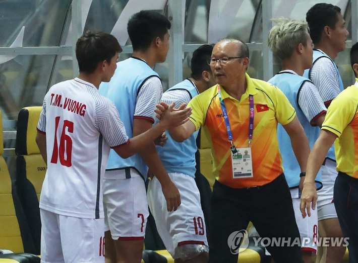 Báo Hàn Quốc tin U23 Việt Nam sẽ làm nên lịch sử, ca ngợi thầy Park nổi hơn cả Hiddink - Ảnh 1. Báo Hàn ca ngợi thầy Park nổi hơn cả Hiddink, tin U23 Việt Nam sẽ làm nên lịch sử 2