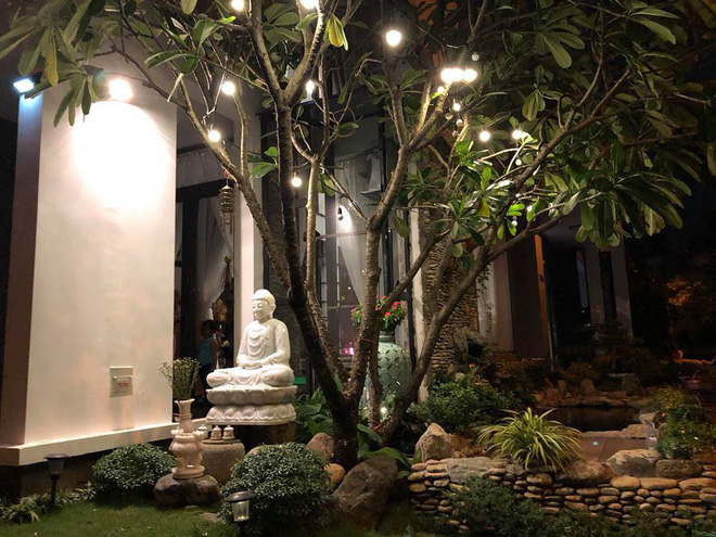Cận cảnh biệt thự triệu USD lộng lẫy, rộng hơn 500m2 của Quách Thành Danh tại Sài Gòn - Ảnh 7. Cận cảnh biệt thự triệu USD lộng lẫy, rộng hơn 500m2 của Quách Thành Danh tại Sài Gòn 7