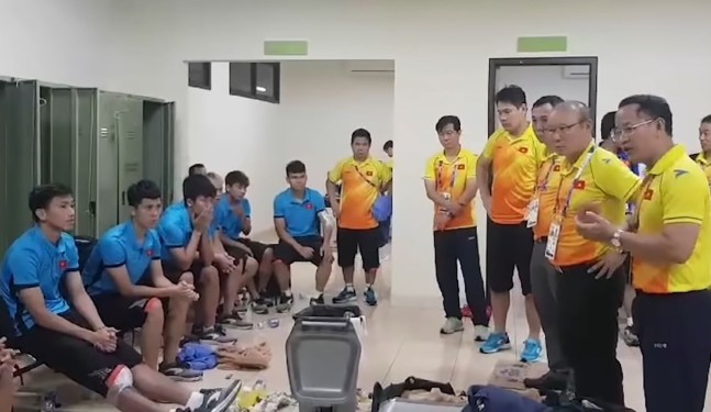 Trợ lý của HLV Park Hang-seo: Duy Mạnh chuột rút toàn thân, người cứng đơ như cục gạch - Ảnh 5. Chia sẻ của trợ lý HLV Park Hang-seo khiến nhiều CĐV Việt Nam rơi nước mắt 2