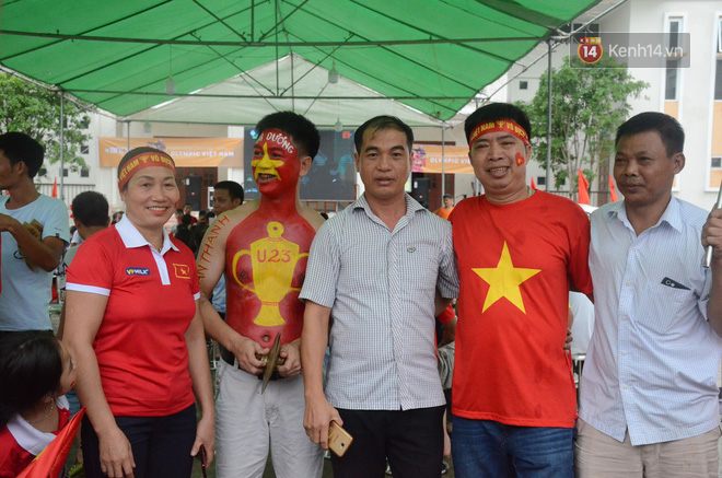 Mẹ Văn Toàn chia sẻ sau trận thua của Olympic Việt Nam: Đấu với Hàn Quốc như vậy là quá xuất sắc rồi! - Ảnh 4. Mẹ Văn Toàn chia sẻ sau trận thua của Olympic Việt Nam: 'Đấu với Hàn Quốc như vậy là quá xuất sắc rồi!' 4