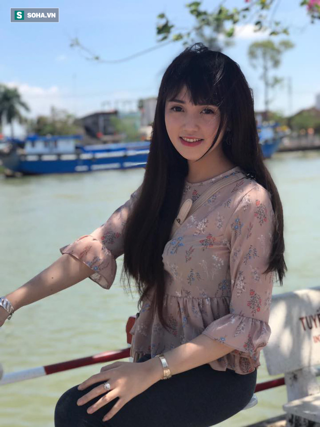 Cô gái chuyển giới xinh đẹp từng bị ba ruột đánh chảy máu để chữa bệnh bê đê - Ảnh 1. Cô gái chuyển giới xinh đẹp từng bị ba ruột đánh chảy máu để 'chữa bệnh bê đê' 1