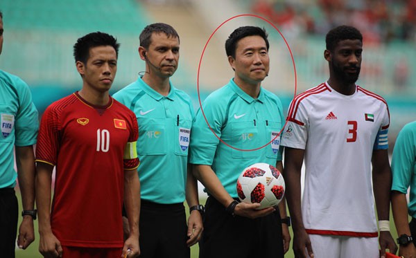 Fan Hàn Quốc thất vọng, gọi trọng tài bắt chính trận Việt Nam và UAE là 'nỗi xấu hổ' 1