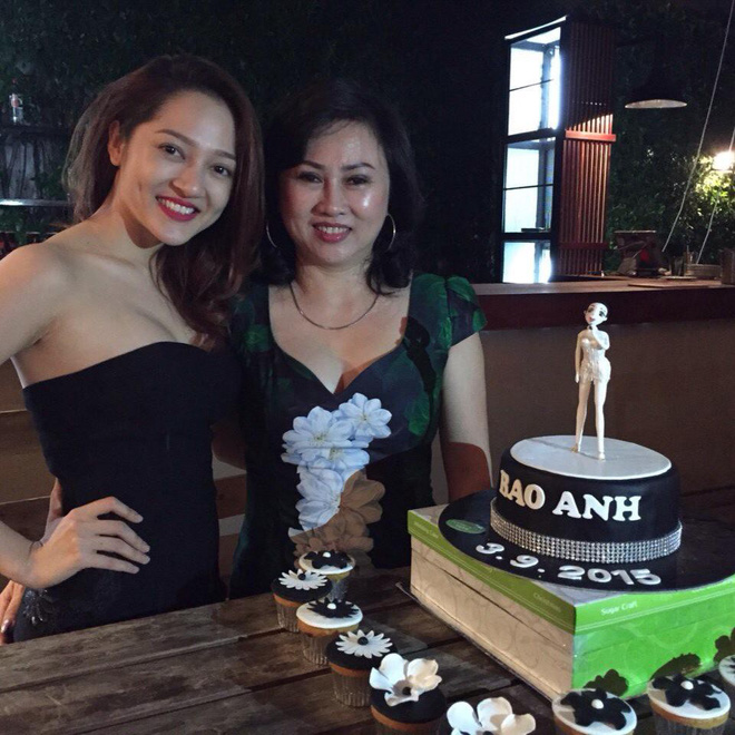 Chân dung mẹ ruột ca sĩ Bảo Anh: Vực dậy sau những trận đòn roi của chồng để nuôi con - Ảnh 2. Chân dung mẹ ruột ca sĩ Bảo Anh: Vực dậy sau những trận đòn roi của chồng để nuôi con 2