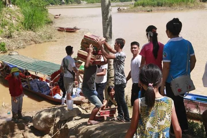 Bị lũ cô lập 1 tuần, nhiều bản làng ở Mường Lát, Thanh Hóa có nguy cơ thiếu lương thực 2