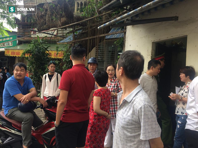 Chung cư cao tầng rung lắc sau động đất ở Hà Nội, cư dân hoảng loạn tháo chạy 1