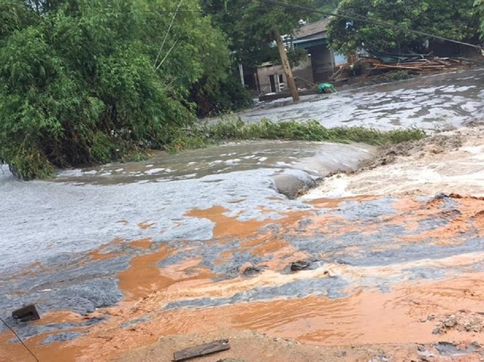 Để vỡ hồ chứa chất thải phân bón ở Lào Cai, nhà máy DAP2 bị yêu cầu dừng hoạt động 2