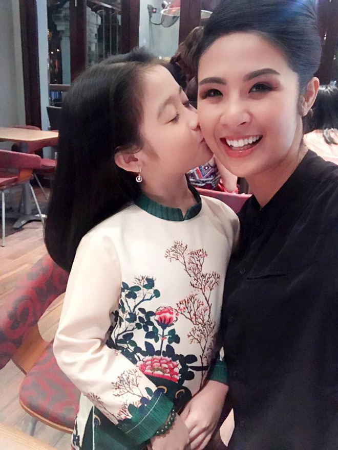 Cuộc sống sang chảnh của cô bé 10 tuổi gây sốt đêm chung kết Hoa hậu Việt Nam 6