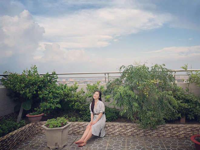 Nhà riêng ở quê của Hương Tràm gây bất ngờ vì sự sang trọng, bề thế - Ảnh 7. Nhà riêng ở quê của Hương Tràm gây bất ngờ vì sự sang trọng, bề thế 6