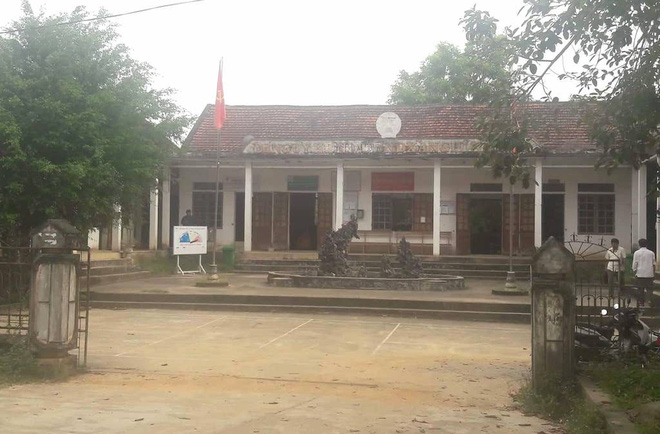 Xác minh thông tin Trưởng công an xã tố bị Phó Bí thư đấm vào giữa ngực - Ảnh 1. Trưởng công an xã 'tố' bị Phó Bí thư đấm: 'Cú đấm thì không đau nhưng hành động đó không thể chấp nhận được' 1