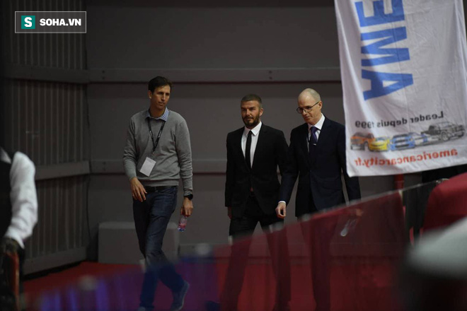 David Beckham chính thức xuất hiện, chuẩn bị cho lễ ra mắt xe hơi VINFAST - Ảnh 6. David Beckham chính thức xuất hiện, chuẩn bị cho lễ ra mắt xe hơi VINFAST 6