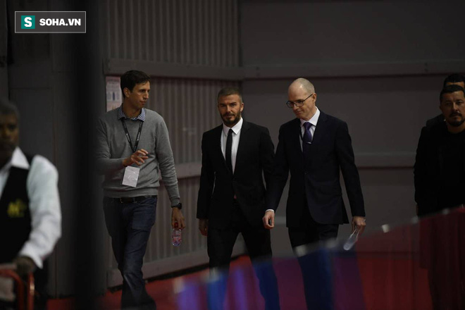 David Beckham chính thức xuất hiện, chuẩn bị cho lễ ra mắt xe hơi VINFAST - Ảnh 7. David Beckham chính thức xuất hiện, chuẩn bị cho lễ ra mắt xe hơi VINFAST 7