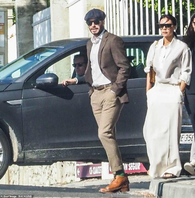 David Beckham là khách mời đặc biệt của sự kiện ra mắt xe VINFAST tại Pháp - Ảnh 2. David Beckham sẽ sánh đôi cùng Tiểu Vy trong sự kiện ra mắt xe VinFast chiều nay 2