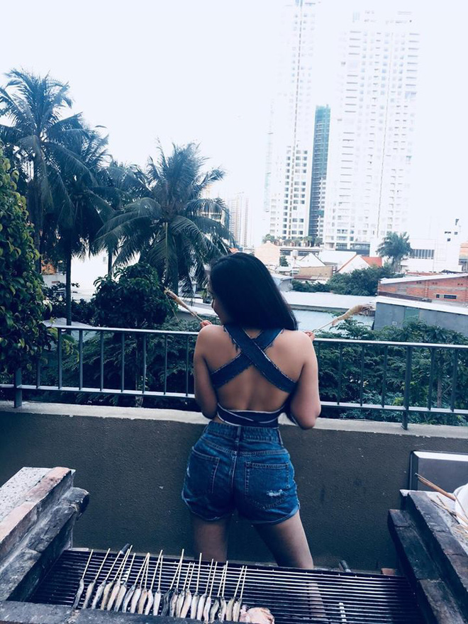 Sau 5 năm ngoan hiền, Bà Tưng bất ngờ sexy trở lại - Ảnh 12. Sau 5 năm ngoan hiền, Bà Tưng bất ngờ tái xuất trở lại khiến người hâm mộ đứng ngồi không yên 12