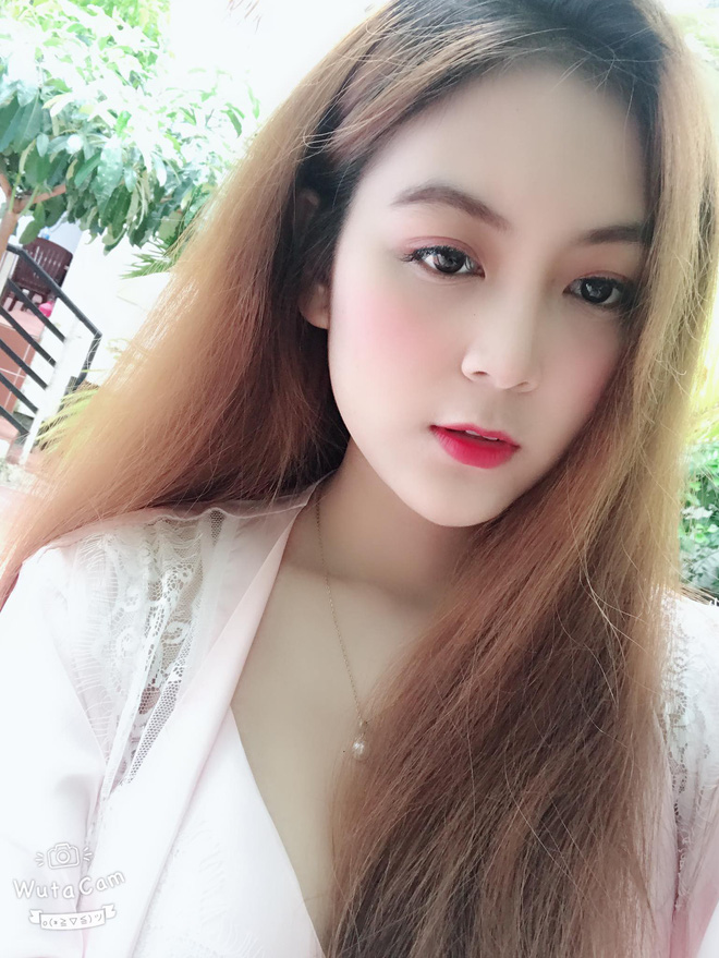 Từ người mẫu nội y thành giáo viên, cô gái bị nhiều người đánh giá không đủ tư cách đi dạy - Ảnh 13. Từ người mẫu nội y thành giáo viên, cô gái bị nhiều người đánh giá không đủ tư cách đi dạy 11