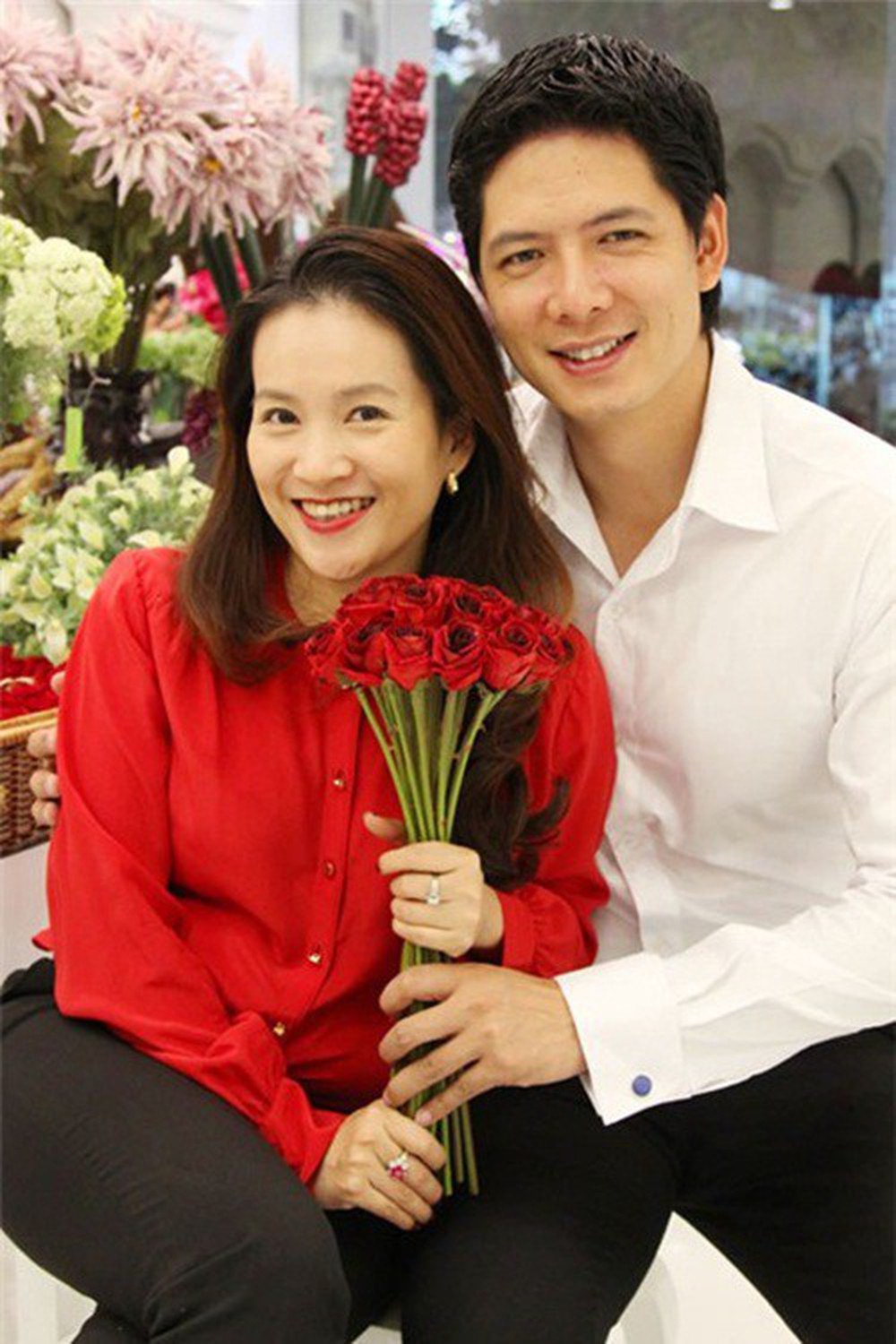 Vợ giàu có, gia thế khủng của dàn sao nam Vbiz: Ái nữ nhà danh gia vọng tộc, lui về làm hậu phương vững chắc cho chồng - Ảnh 12. Vợ giàu có, gia thế khủng của dàn sao nam Vbiz: Ái nữ nhà danh gia vọng tộc lui về làm hậu phương vững chắc cho chồng 11