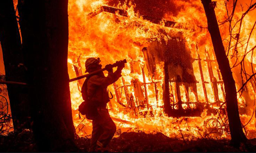 Thảm họa cháy rừng ở California: 84 người chết, 800 người mất tích, 20.000 ngôi nhà bị thiêu rụi 3
