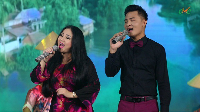 Nữ hoàng cát-xê Ngọc Ánh: Tôi có tới 4, 5 ca sĩ chuyên hát thế cho mình vì quá nhiều show - Ảnh 6. 'Nữ hoàng cát-xê' Ngọc Ánh: Tôi có tới 4, 5 ca sĩ chuyên hát thế cho mình vì quá nhiều show 4