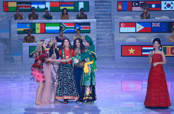 Người đẹp Mexico đăng quang Miss World 2018, Tiểu Vy dừng chân ở Top 30 trong tiếc nuối - Ảnh 9. Người đẹp Mexico đăng quang Miss World 2018, Tiểu Vy dừng chân ở Top 30 trong tiếc nuối 9