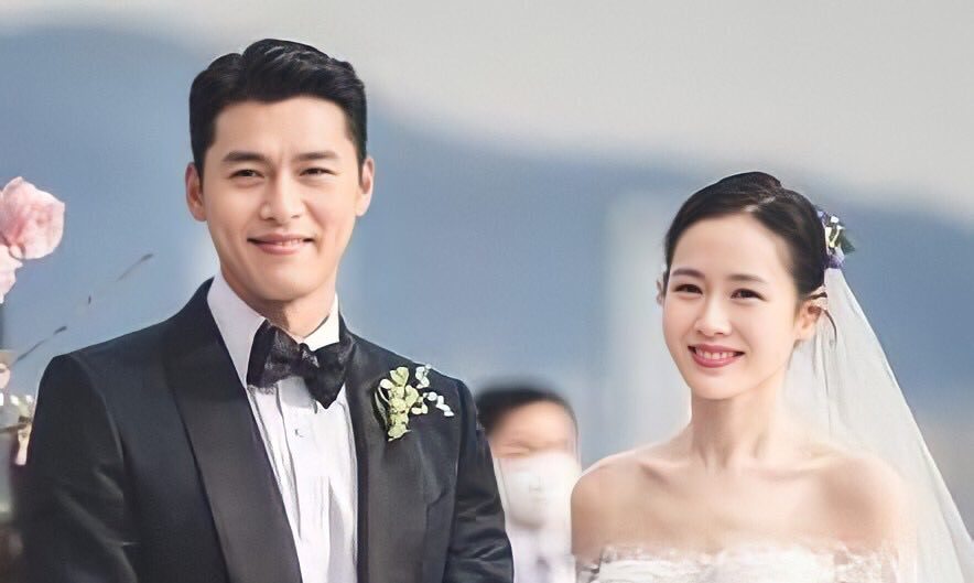 Hyun Bin và bà xã Son Ye Jin tụt hạng trong BXH danh tiếng sau hôn lễ thế kỷ 2 Hyun Bin và bà xã Son Ye Jin tụt hạng trong BXH danh tiếng sau hôn lễ thế kỷ 2