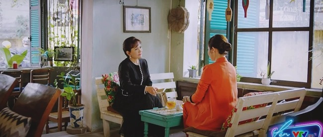 Thương ngày nắng về phần 2 tập 14: Màn 'bắt ghen' ngược đời của Khánh, bà Nhung 'ủ mưu' hạ bệ bố Duy 4 Thương ngày nắng về phần 2 tập 14: Màn 'bắt ghen' ngược đời của Khánh, bà Nhung 'ủ mưu' hạ bệ bố Duy 4