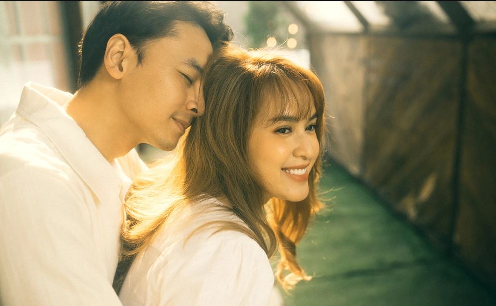 Góc khuất cuộc đời của diễn viên Tú Vi: Tuổi thơ thiếu thốn đến cuộc hôn nhân viên mãn 4 Góc khuất cuộc đời của diễn viên Tú Vi: Tuổi thơ thiếu thốn đến cuộc hôn nhân viên mãn 4