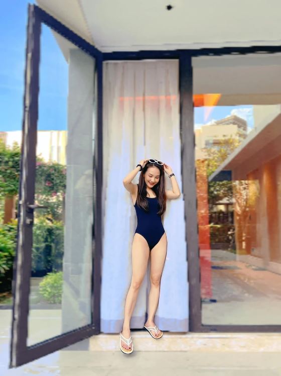 Tái xuất sau sinh, Bảo Thanh khiến dân tình trầm trồ với body cực nuột 3 Tái xuất sau sinh, Bảo Thanh khiến dân tình trầm trồ với body cực nuột 3