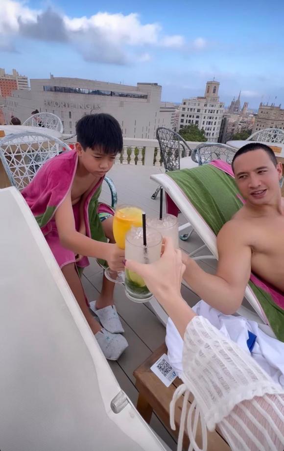 Hồ Ngọc Hà và Kim Lý cực tình tứ qua ống kính của quý tử 10 Hồ Ngọc Hà và Kim Lý cực tình tứ qua ống kính của quý tử 10