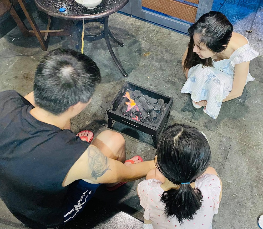 Công Vinh - Thủy Tiên từng gây sốc khi tổ chức sinh nhật cho ái nữ, kinh phí nghe thôi mà ai cũng bất ngờ 6 Công Vinh - Thủy Tiên từng gây sốc khi tổ chức sinh nhật cho ái nữ, kinh phí nghe thôi mà ai cũng bất ngờ 6