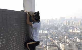 Vụ nam diễn viên rơi từ tầng 62 tử vong: Gia đình được đền bù hơn 200 triệu đồng