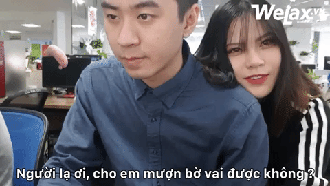 Áp dụng bí kíp thả thính 'Người lạ ơi' vào thực tế, và đây là những cái kết phũ phàng