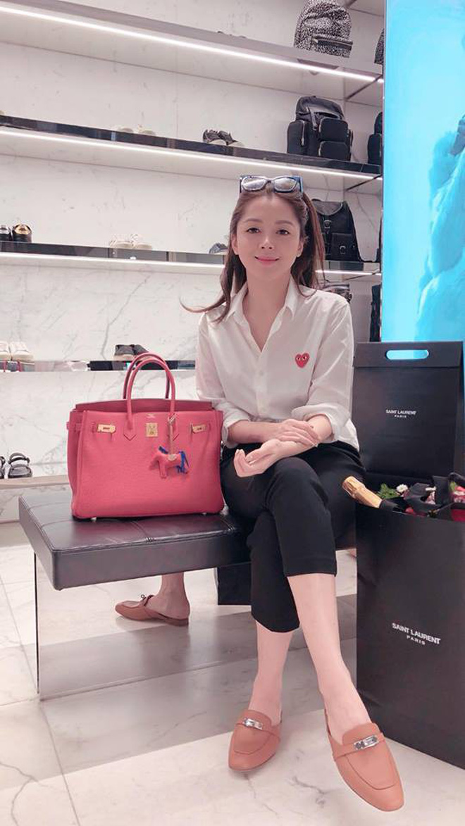 Điểm tin 'thân cận': Soobin Hoàng Sơn đang yêu con gái nhà ai mà vừa xinh, vừa giàu thế kia?! 15