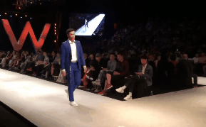 Biểu diễn thời trang, cách đi thất thểu của thủ môn U23 VN Bùi Tiến Dũng gây tranh cãi