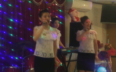 Gặp người Triều Tiên ở Hà Nội: Ôi vui lắm, sắp thống nhất rồi!