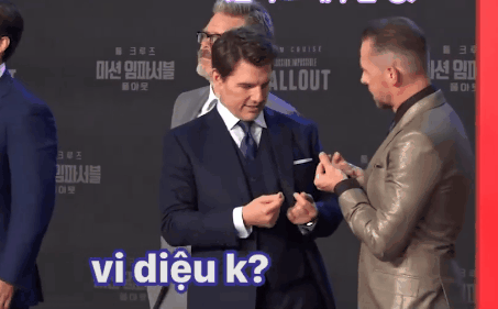 Xem Tom Cruise tạo dáng 'bắn tim': Fan Việt sẽ thấy buồn cười và thích thú!