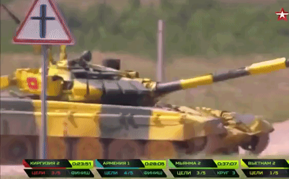 Xe tăng Việt Nam drift - cua gấp ngoạn mục tại Tank Biathlon 2018