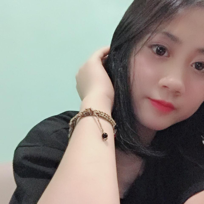 Danh tính cô gái bỗng bị ném đá vì một khoảnh khắc trên khán đài SVĐ Mỹ Đình - Ảnh 6. Danh tính cô gái bỗng bị 'ném đá' vì một khoảnh khắc trên khán đài SVĐ Mỹ Đình 6