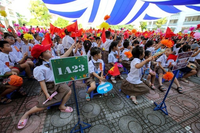 Hà Nội: Trường quá tải, học sinh tiểu học Chu Văn An phải giảm tiết, tăng ngày nghỉ 1