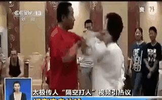 Nữ võ sư Trung Quốc bị mỉa mai vì màn biểu diễn hư cấu hơn cả chưởng môn võ điện