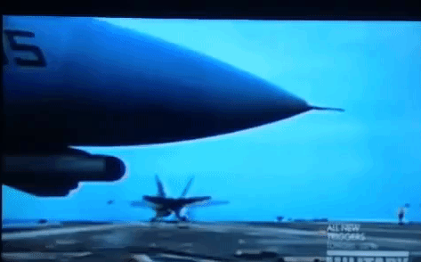 Tiêm kích F/A-18 tàu sân bay Mỹ rơi ngoài khơi biển Philippines