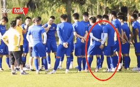 Lộ clip Đình Trọng làm 'điều kỳ lạ” với Hồng Duy, Đức Chinh bị Công Phượng “sàm sỡ”