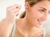 Dùng tăm bông ngoáy tai, lợi bất cập hại