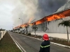 Cháy lớn ở Móng Cái: Vì sao phải điều xe PCCC Trung Quốc sang hỗ trợ?