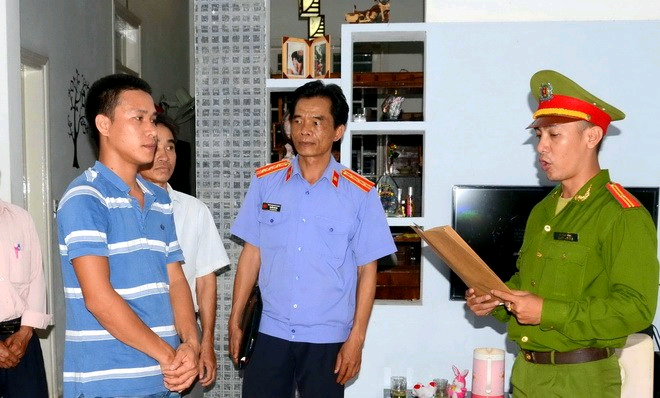 Trai làng trở thành tỉ phú nhờ… phim sex - Tinmoi