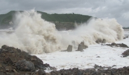 Bão số 5: Tin bão khẩn cấp cơn bão số 5