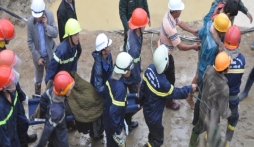 Ký ức kinh hoàng của 12 nạn nhân trở về từ cõi chết