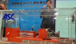 Phi công máy bay Đài Loan đã “tự tắt một động cơ”