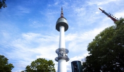 Jo In Sung hết lòng chiều fan ngày Valentine Trắng