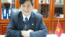 Chân dung thầy thuốc tự ứng cử thành công vào Quốc hội