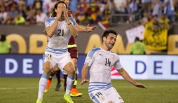 Thua Venezuela, Uruguay có thể bị loại sớm tại Copa America