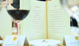 Thực đơn chiêu đãi Tổng thống Pháp Hollande